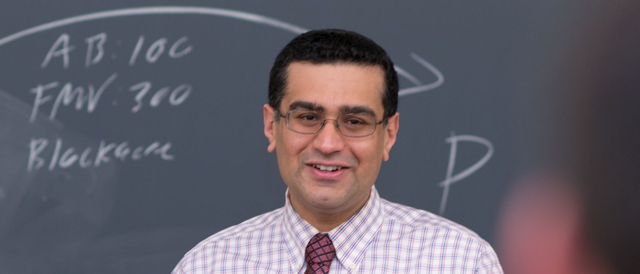 Professor Andy Grewal in the classroom
