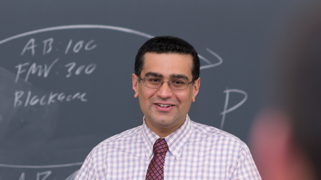 Professor Andy Grewal in the classroom